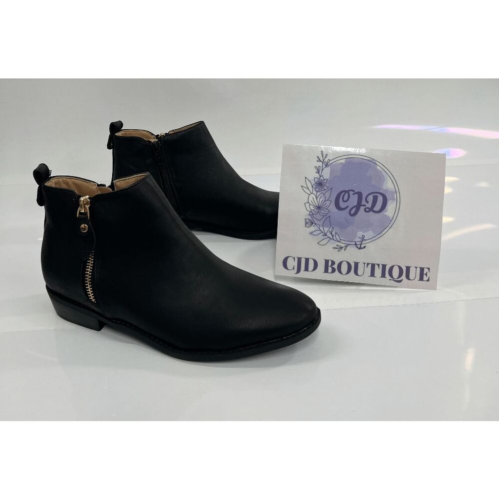 Journee Collection Women's Ellis Booties - Black 7M
